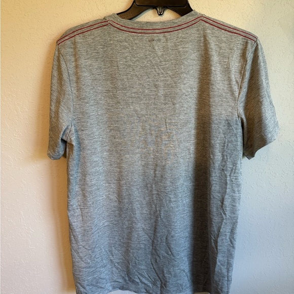 Boys XL Gray Adidas Basketball Graphic Print Athletic Shirt - Picture 5 of 5